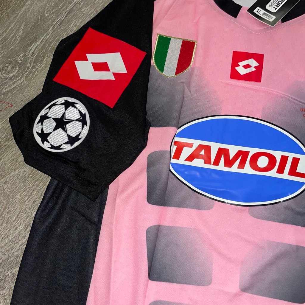 Juventus FC 2002-03 Champions League Final GK Kit