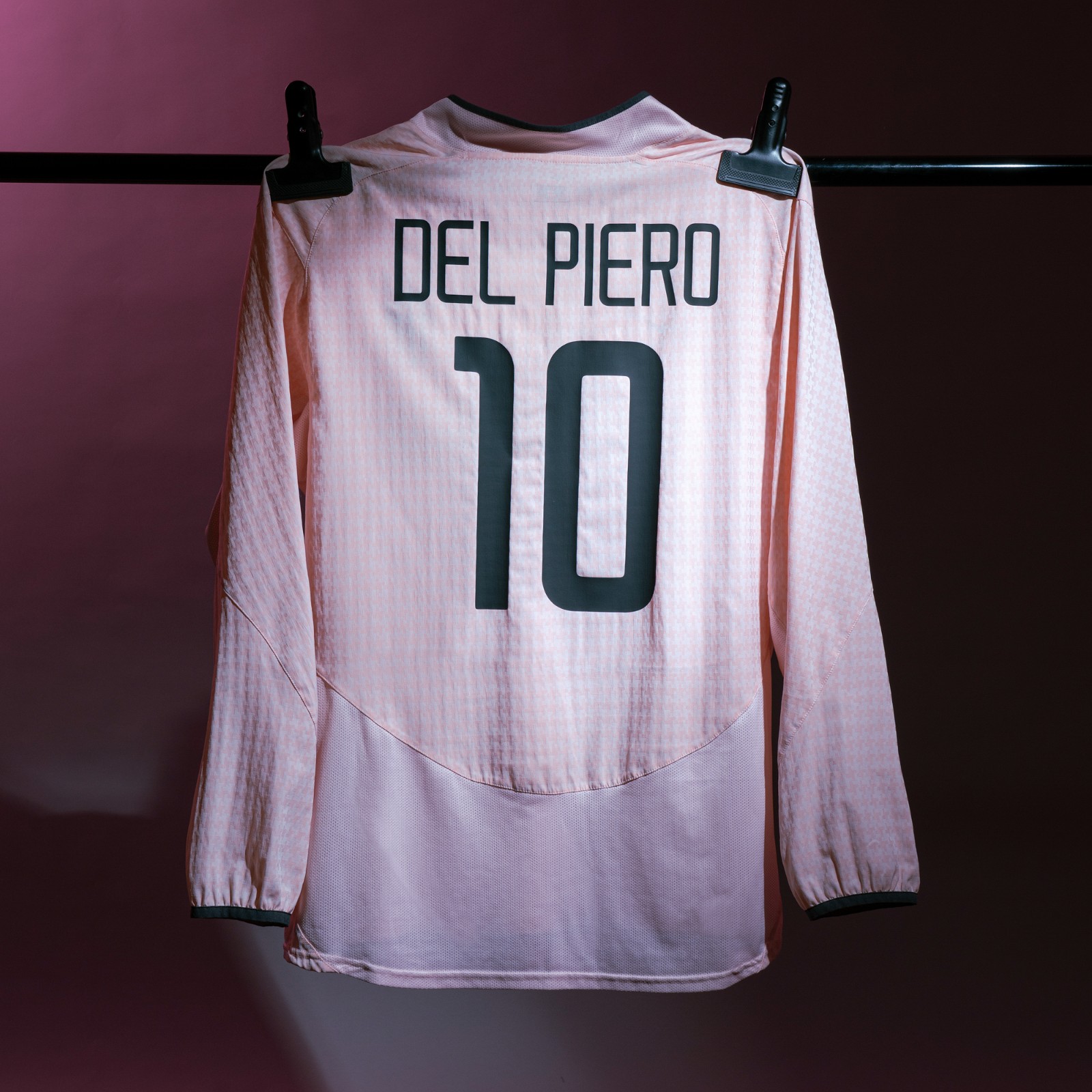 Juventus FC 2003-04 Away Kit