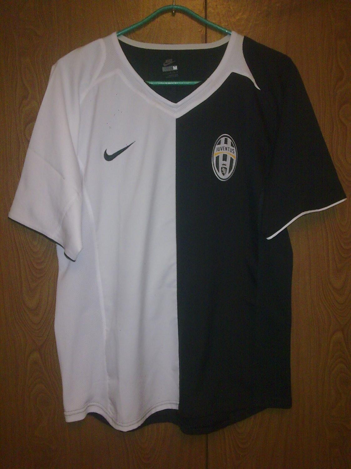 Juventus FC 2004-05 Special Kit