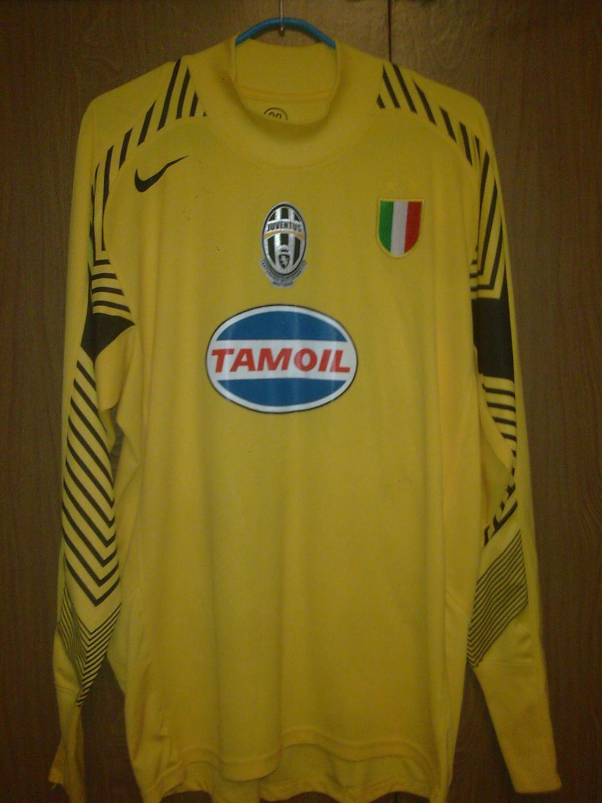 Juventus FC 2005-06 GK 4 Kit
