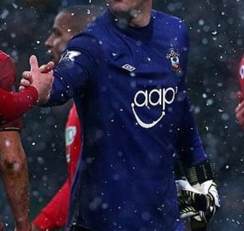 Southampton FC 2012-13 GK Away Kit