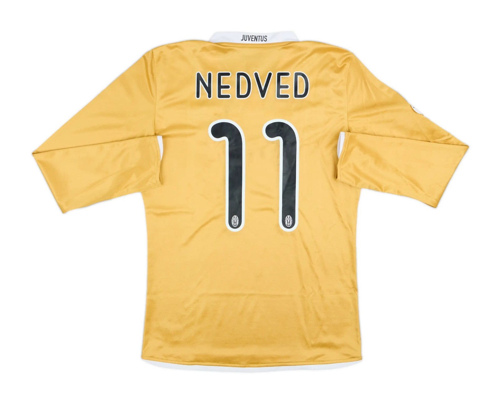 Juventus FC 2009-10 Third Kit