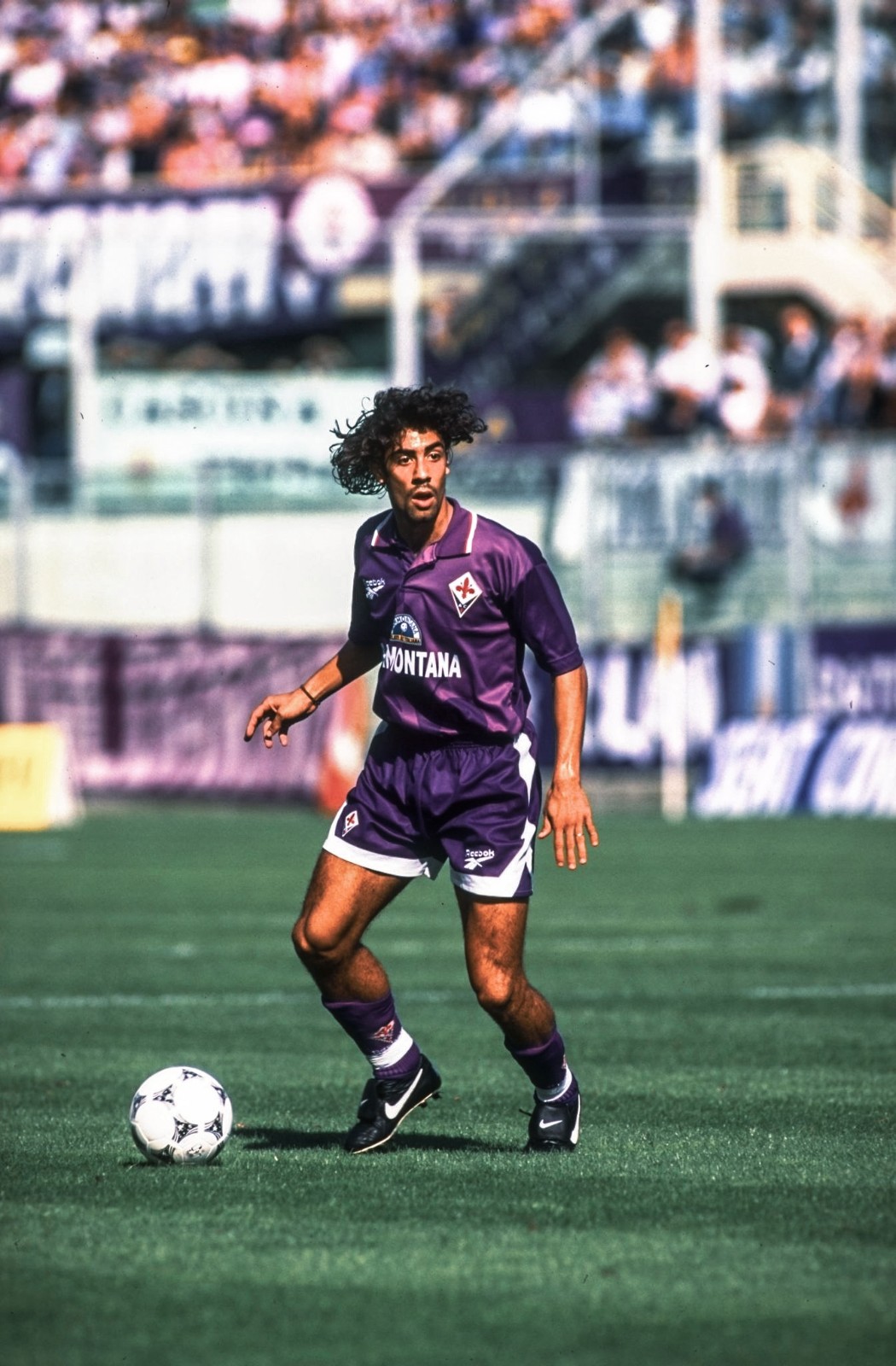 ACF Fiorentina 1995-96 Home Kit