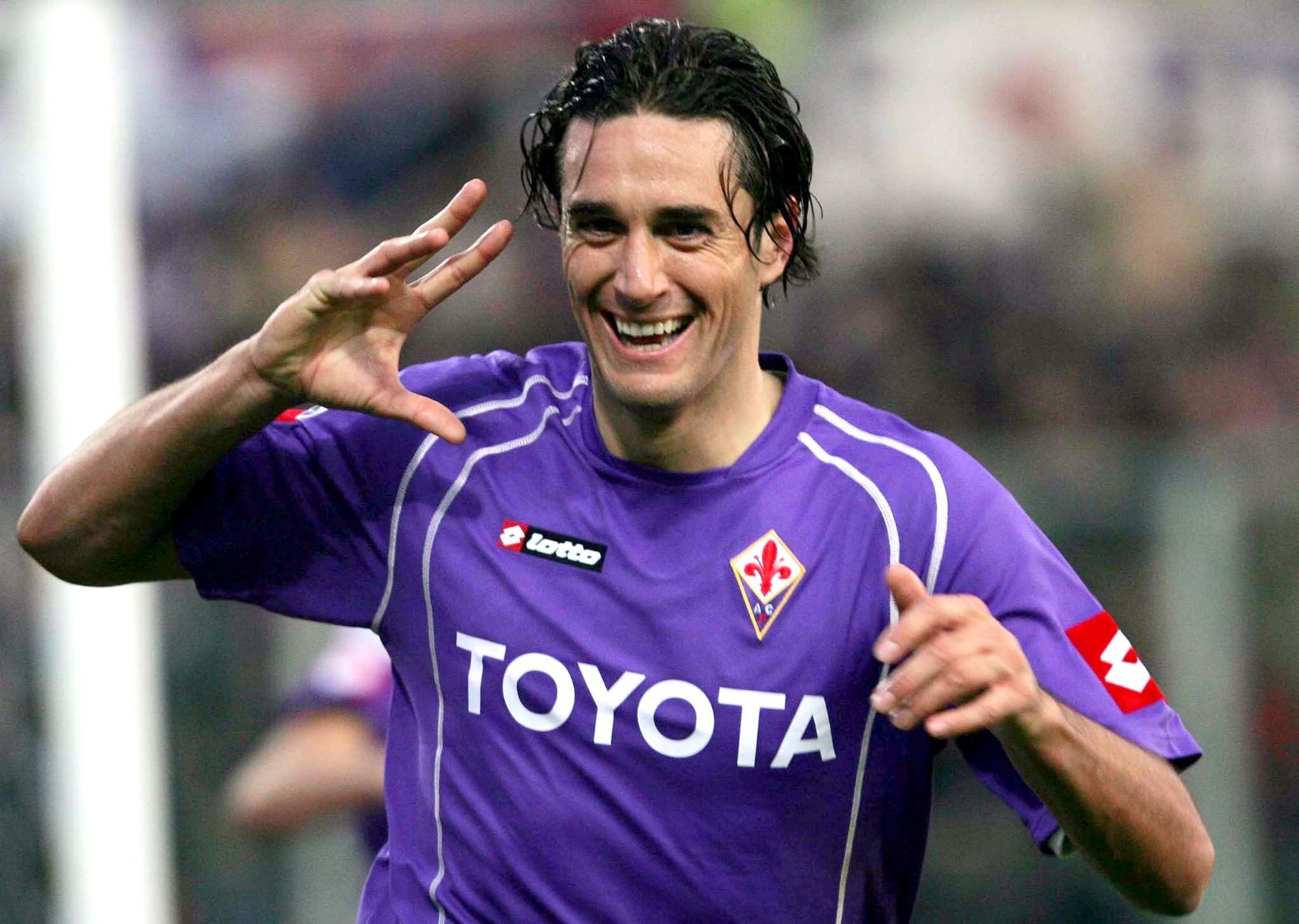 ACF Fiorentina 2005-06 Home Kit
