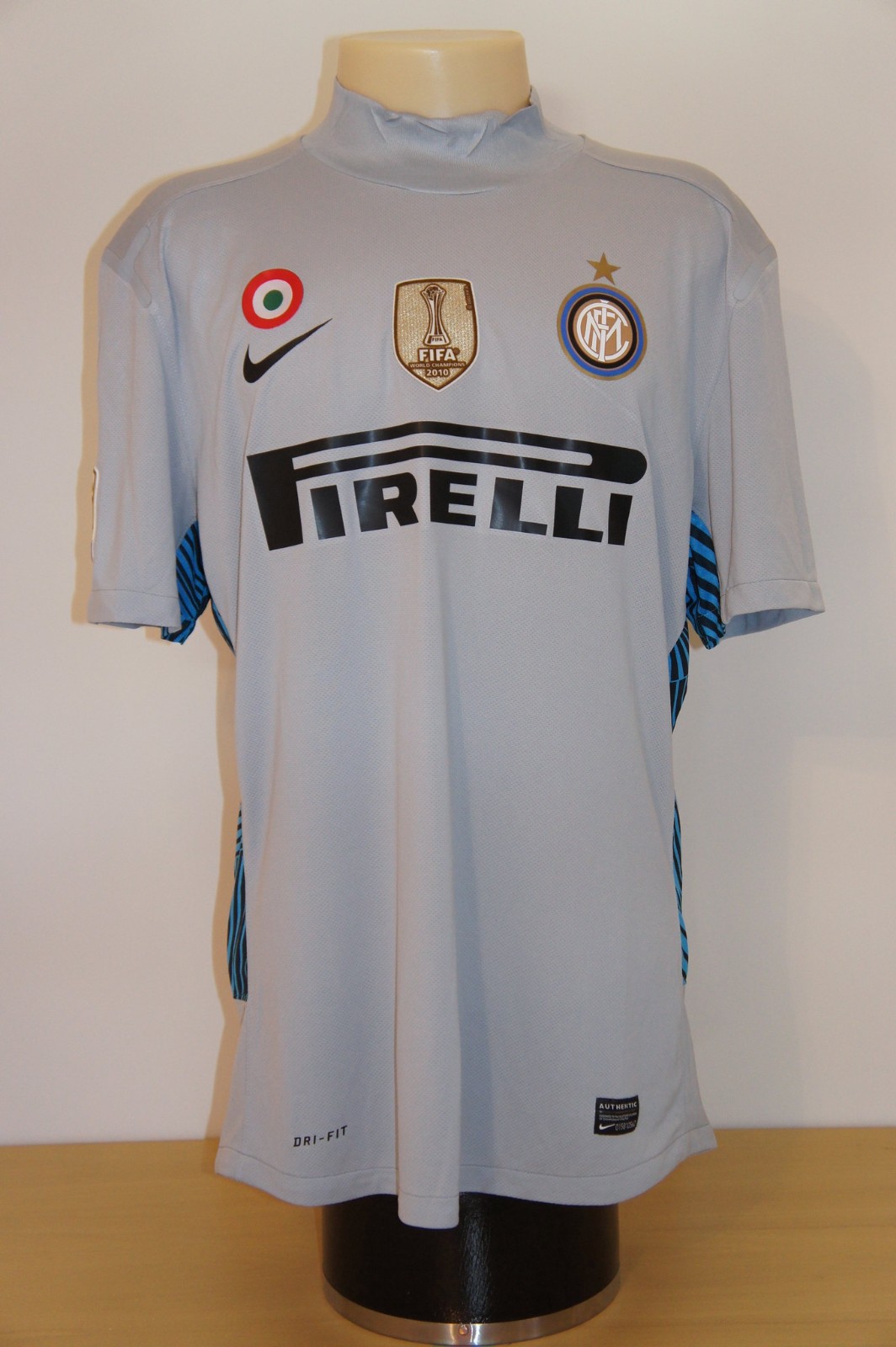Inter Milan 2011-12 GK Home Kit