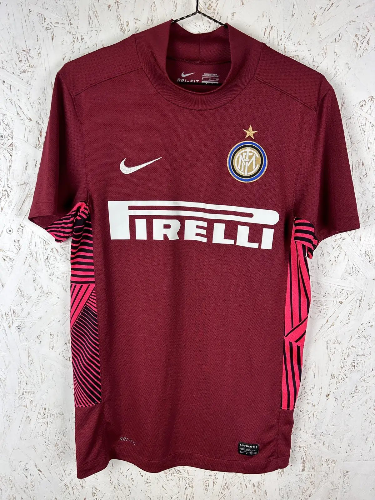 Inter Milan 2011-12 GK Away V2 Kit