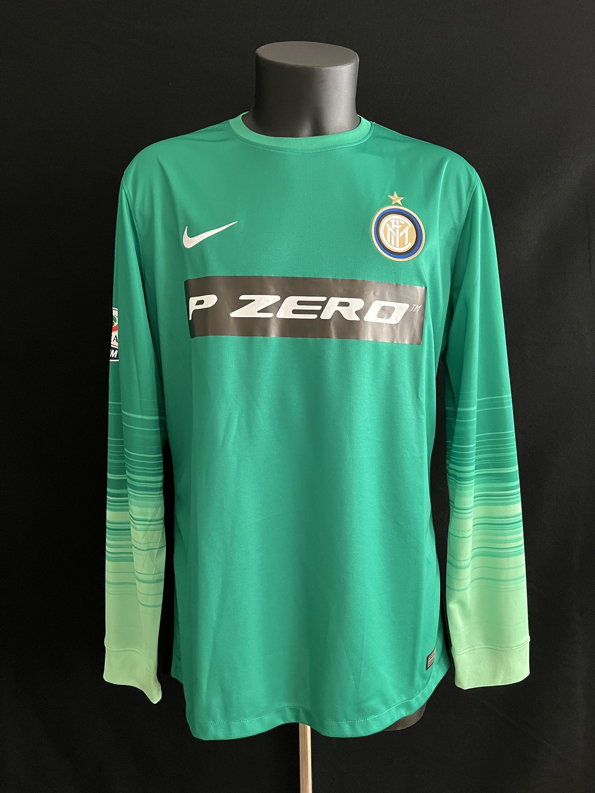 Inter Milan 2015-16 GK 1 V2 Kit