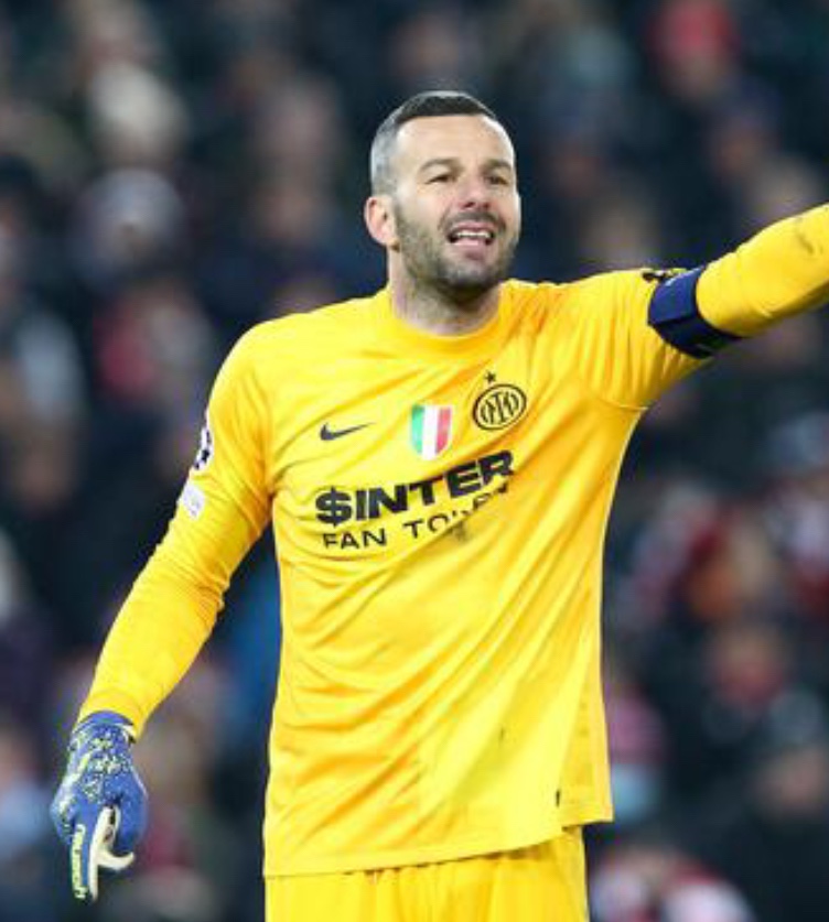 Inter Milan 2021-22 GK 3 Kit