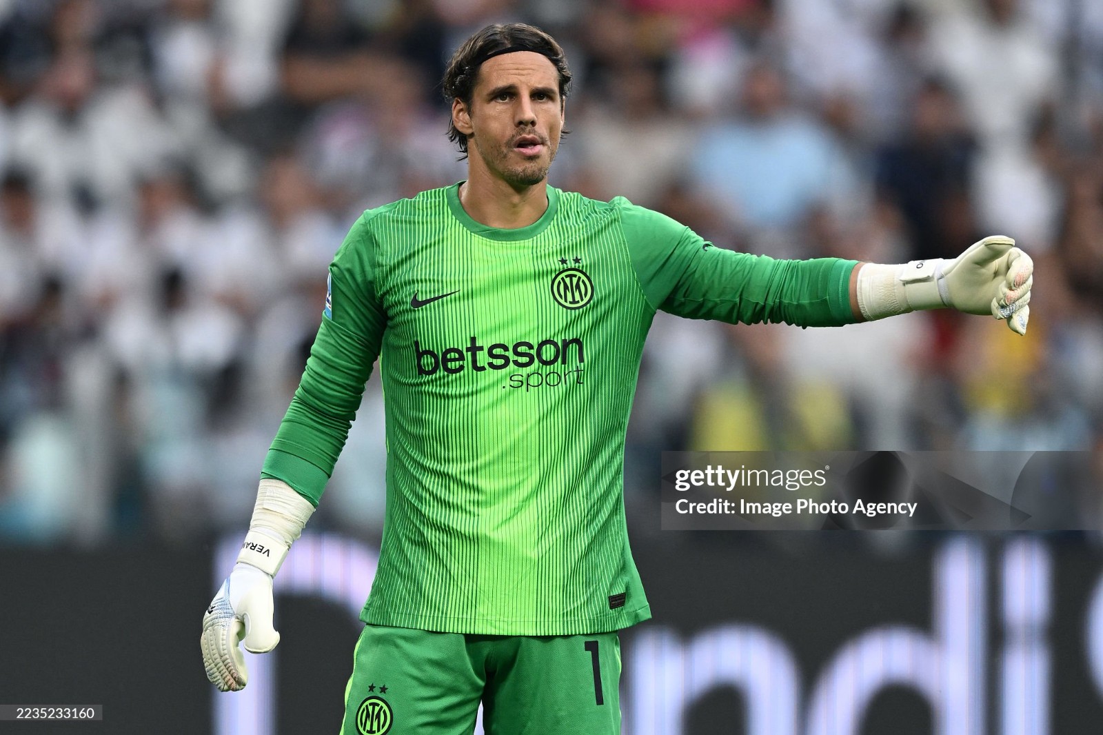 Inter Milan 2025-26 GK 3 Kit