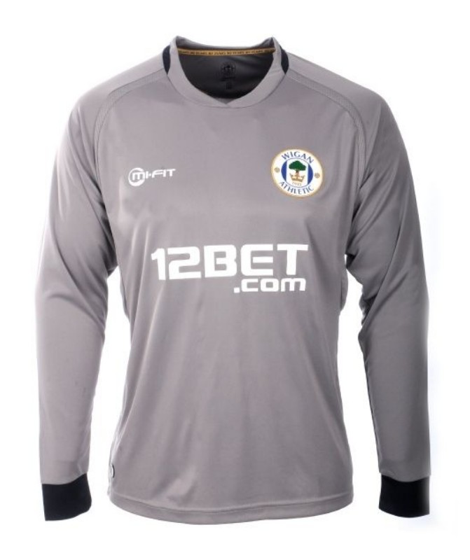 Wigan Athletic 2012-13 GK Home Kit