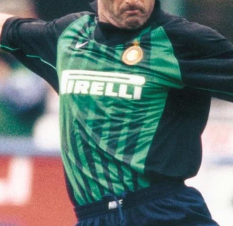 Inter Milan 1998-99 GK 3 Kit