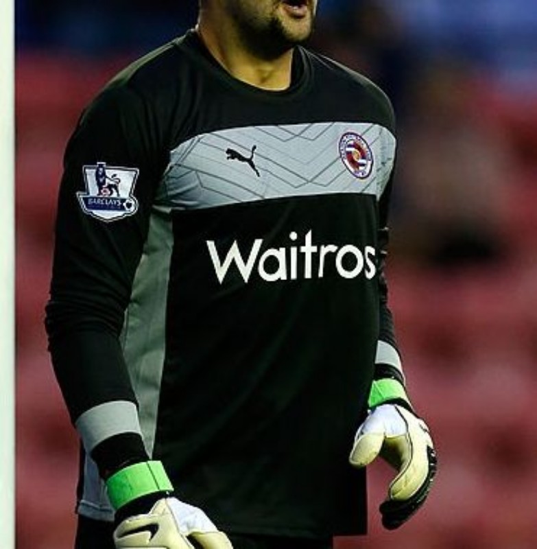 Reading 2012-13 GK Away Kit