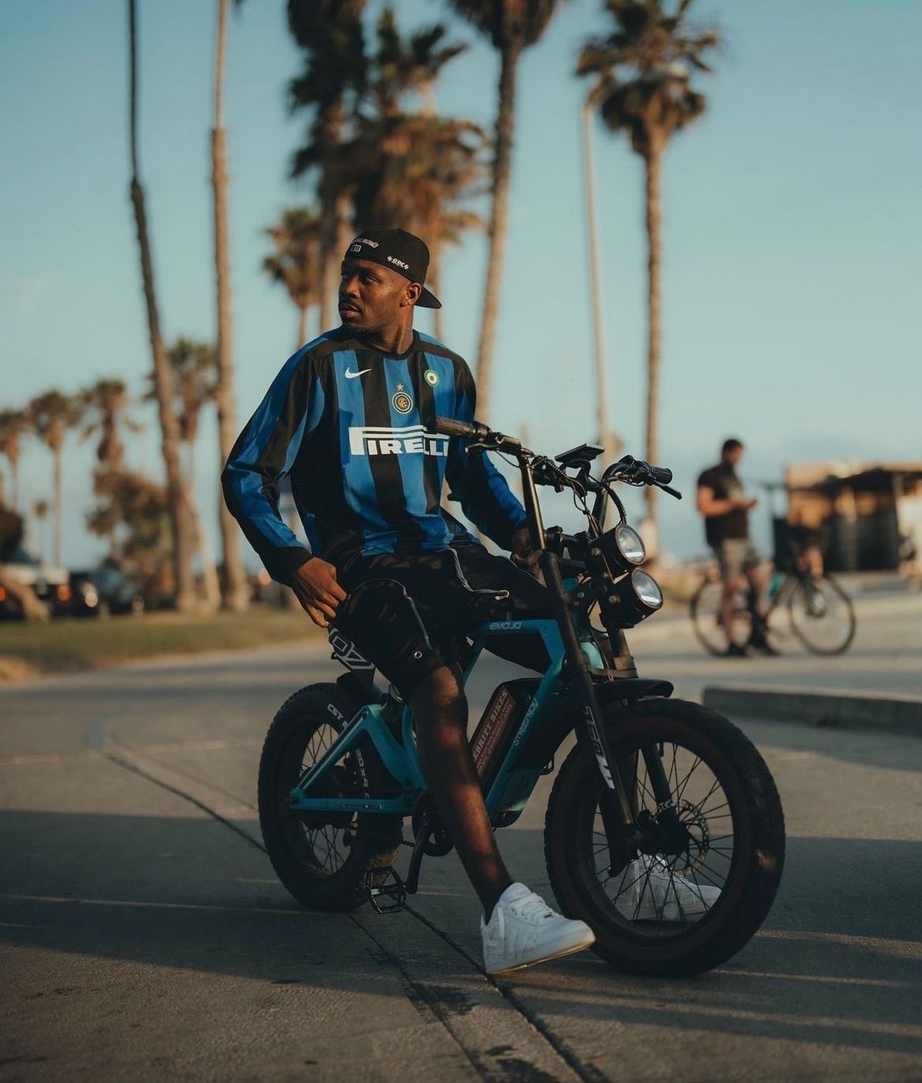 Inter Milan 2005-06 Home Kit