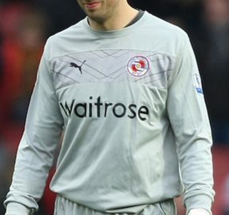 Reading 2012-13 GK Third Kit