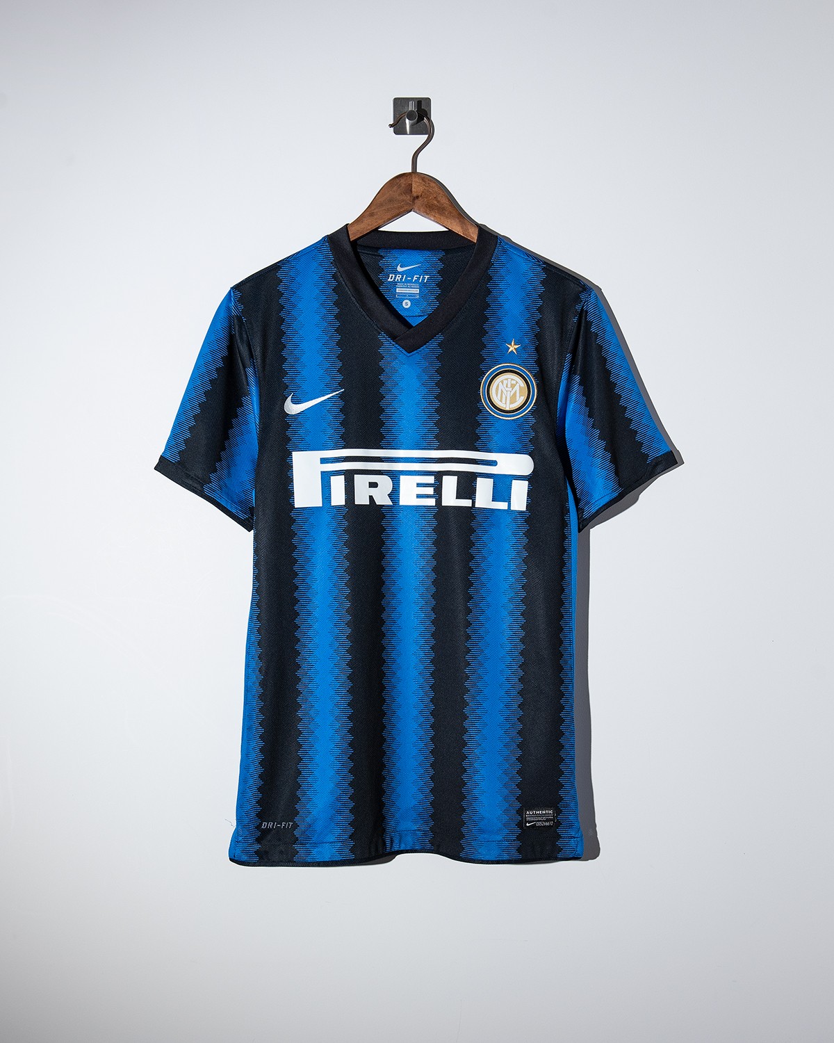 Inter Milan 2010-11 Home Kit