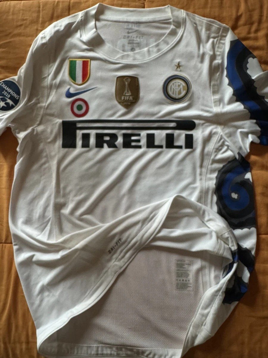 Inter Milan 2010-11 Champions League Away Kit
