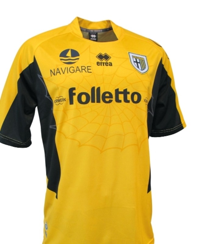 Parma Calcio 2012-13 GK 1 Kit