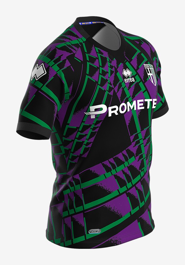Parma Calcio 2022-23 GK 1 Kit
