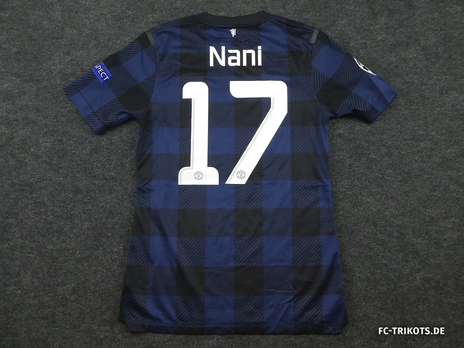 Manchester United 2013-14 Away Kit