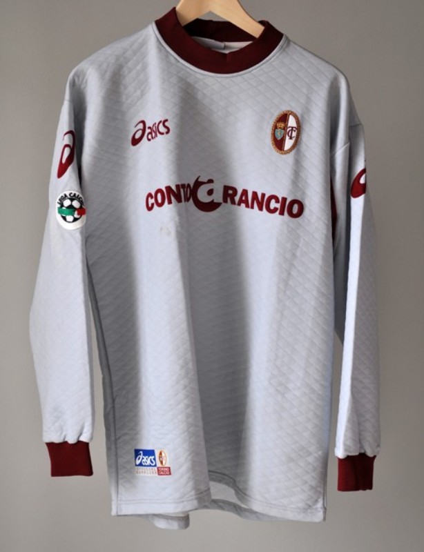 Torino FC 2001-02 GK Kit