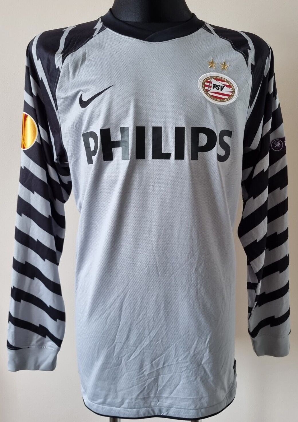 PSV 2010-11 GK 1 Kit