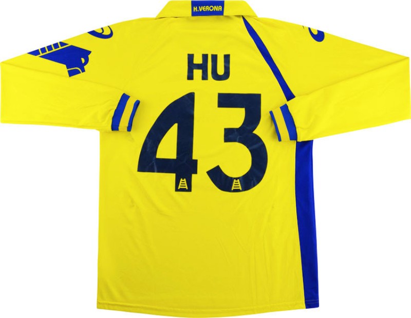 Hellas Verona 2011-12 Away Kit