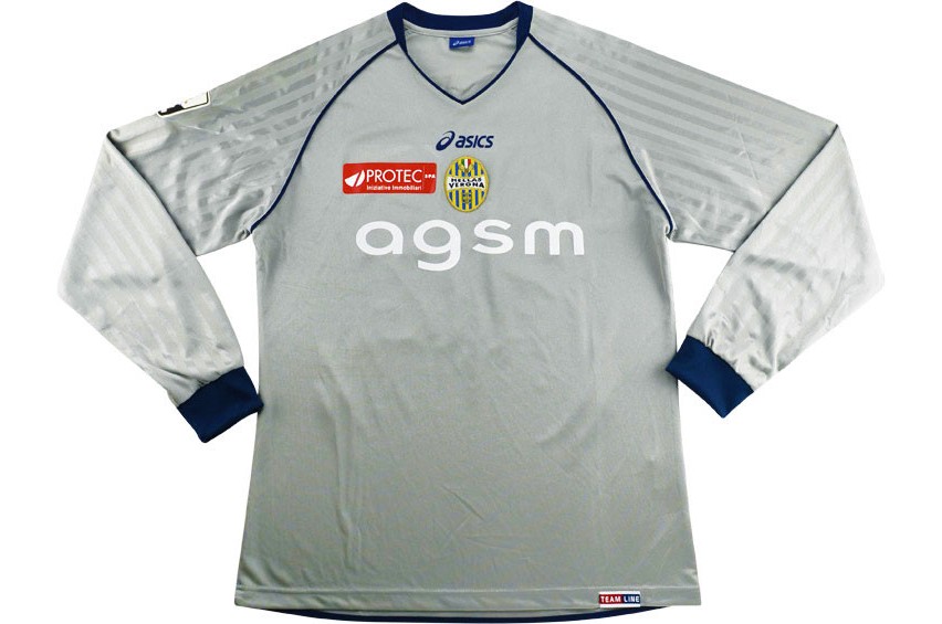 Hellas Verona 2011-12 GK Kit