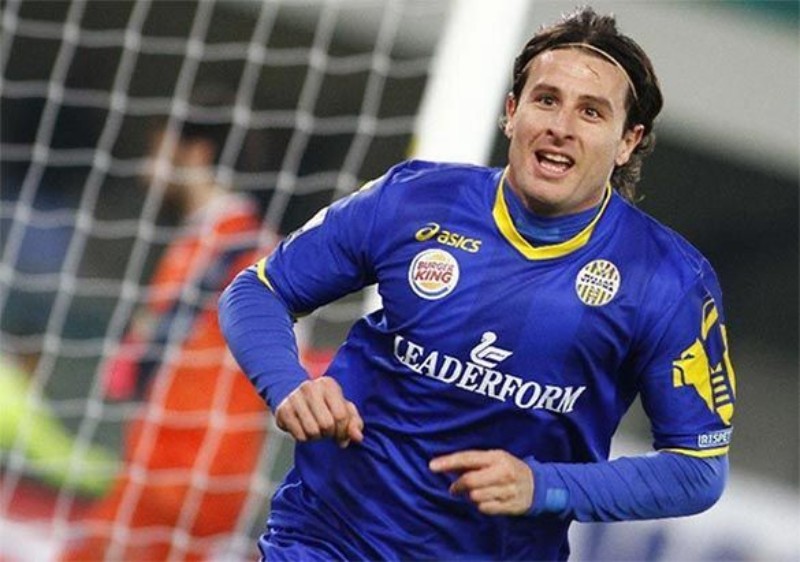 Hellas Verona 2012-13 Home 2 Kit