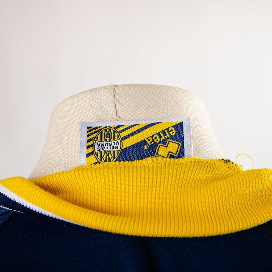 Hellas Verona 1996-97 Home Kit