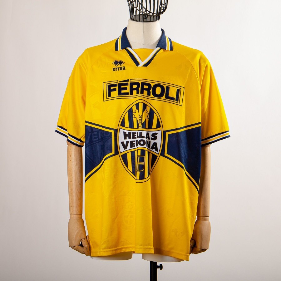 Hellas Verona 1996-97 Away Kit