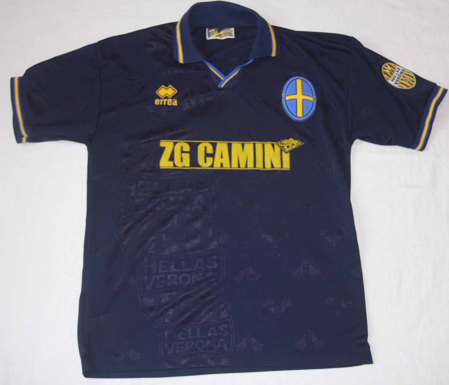 Hellas Verona 1997-98 Home Kit