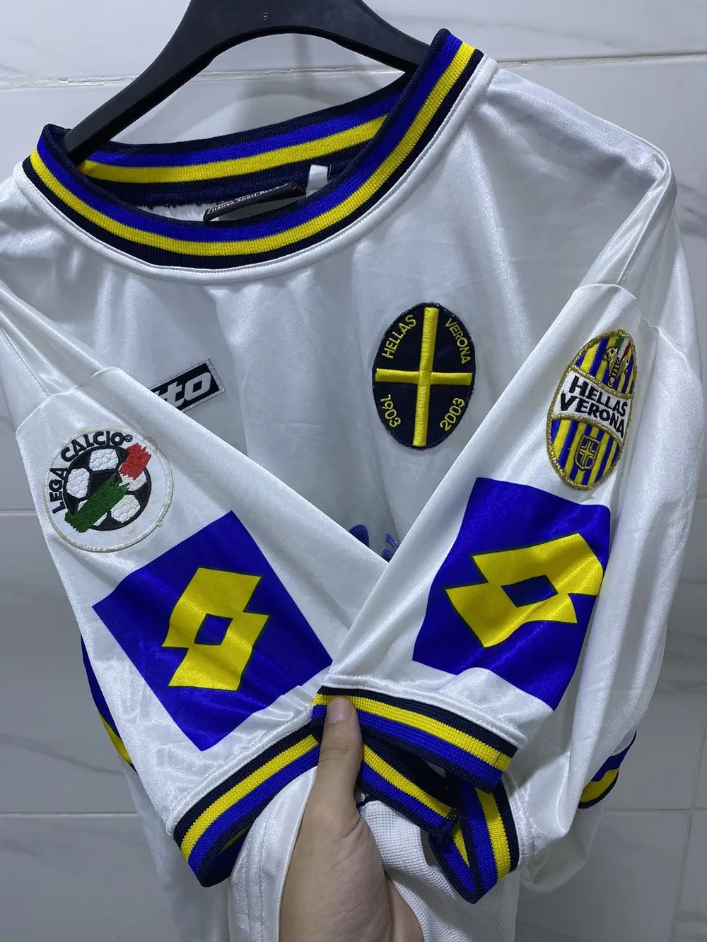 Hellas Verona 2002-03 Third Kit