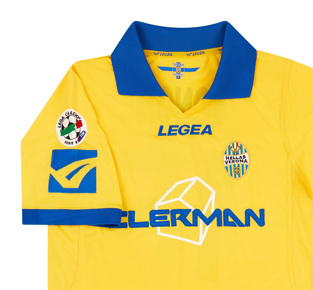 Hellas Verona 2005-06 Away Kit