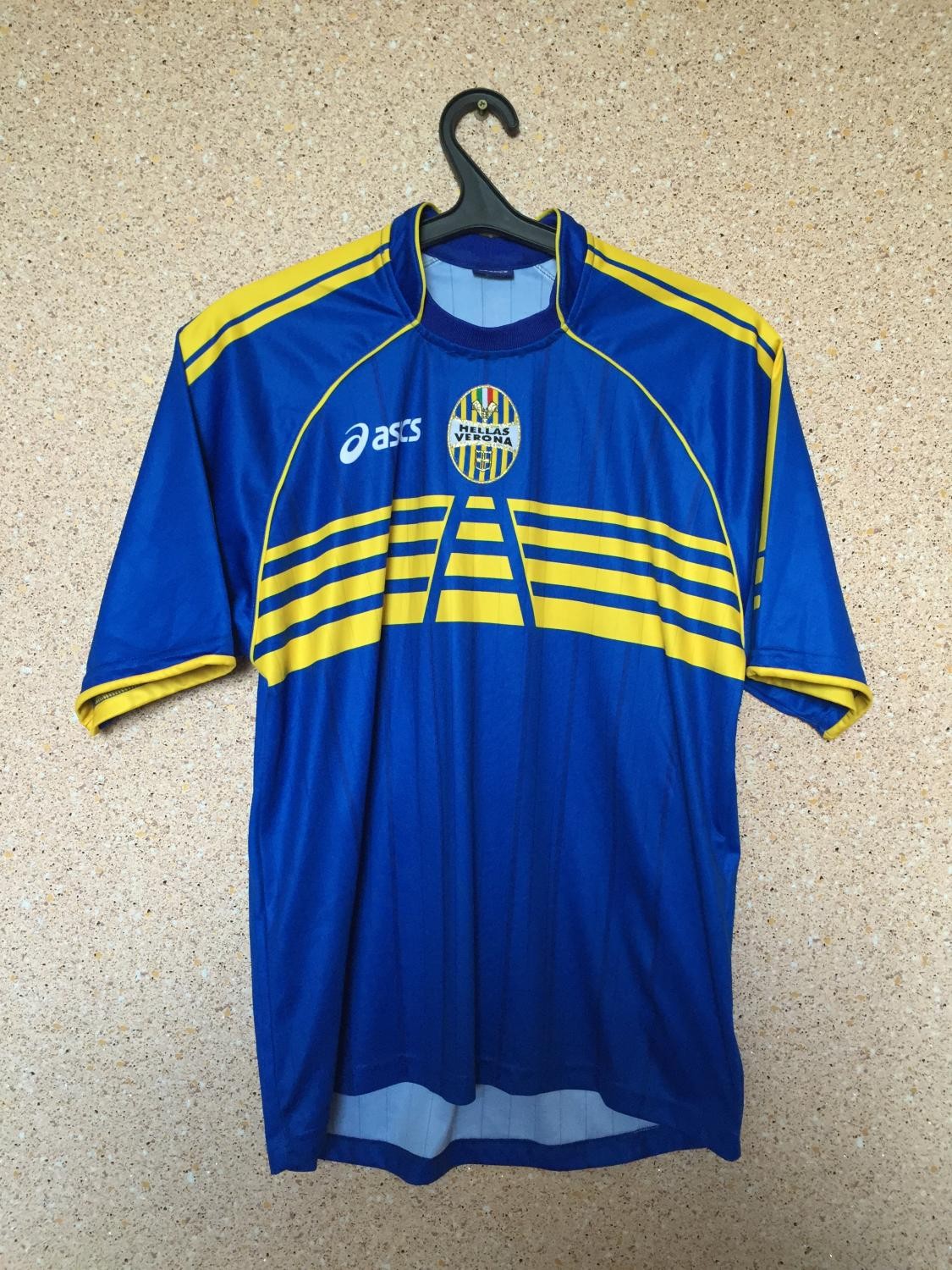 Hellas Verona 2007-08 Home Kit