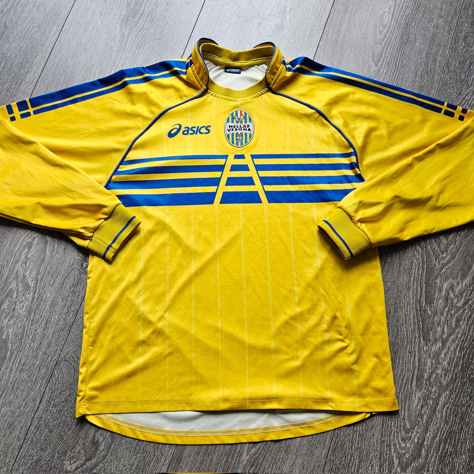 Hellas Verona 2007-08 Away Kit