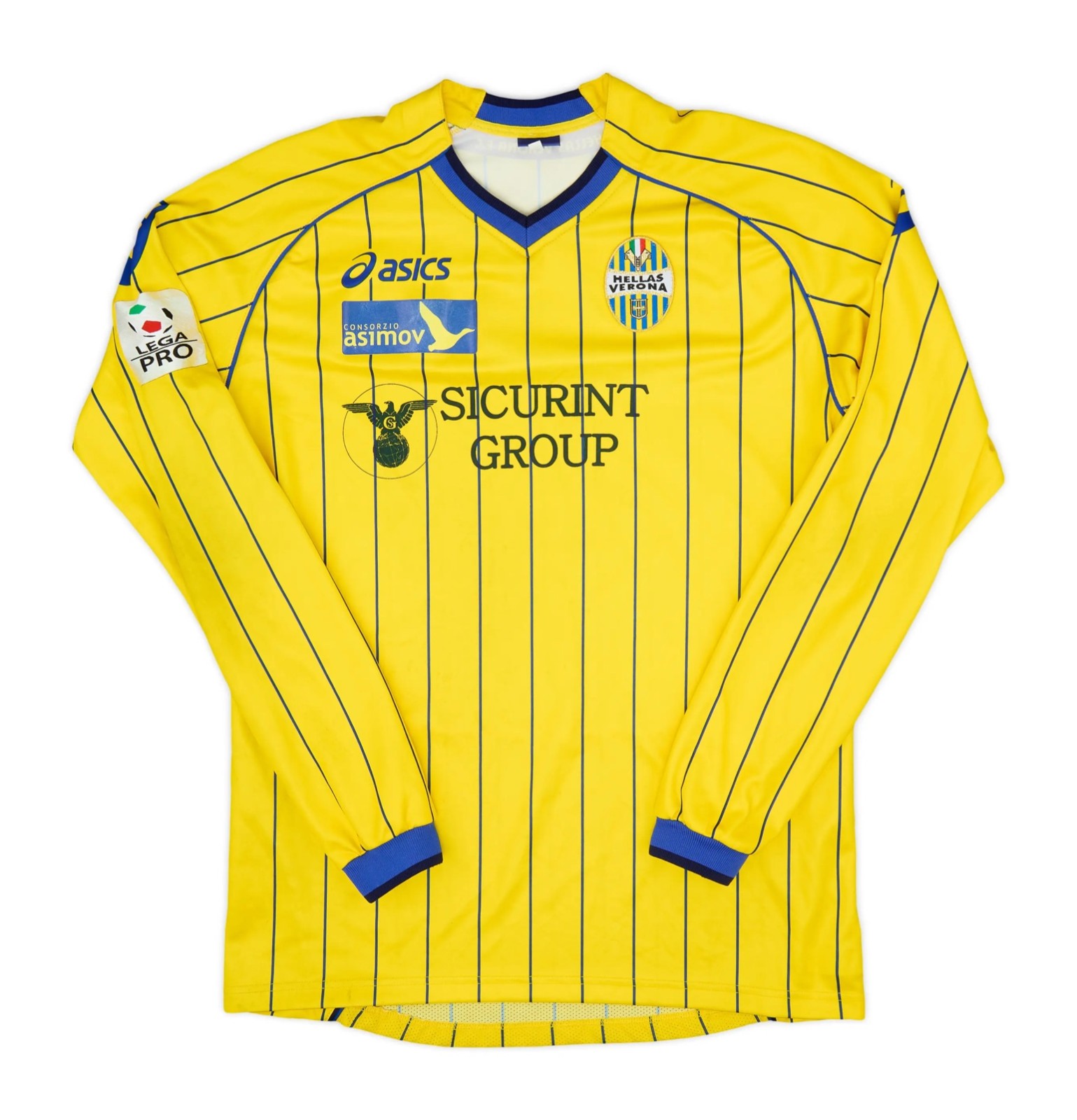 Hellas Verona 2010-11 Away Kit