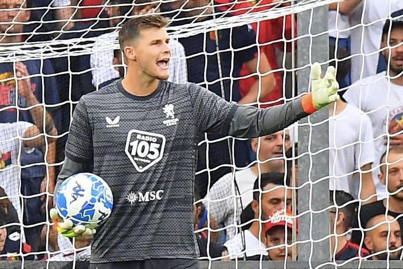 Genoa CFC 2022-23 GK 2 Kit