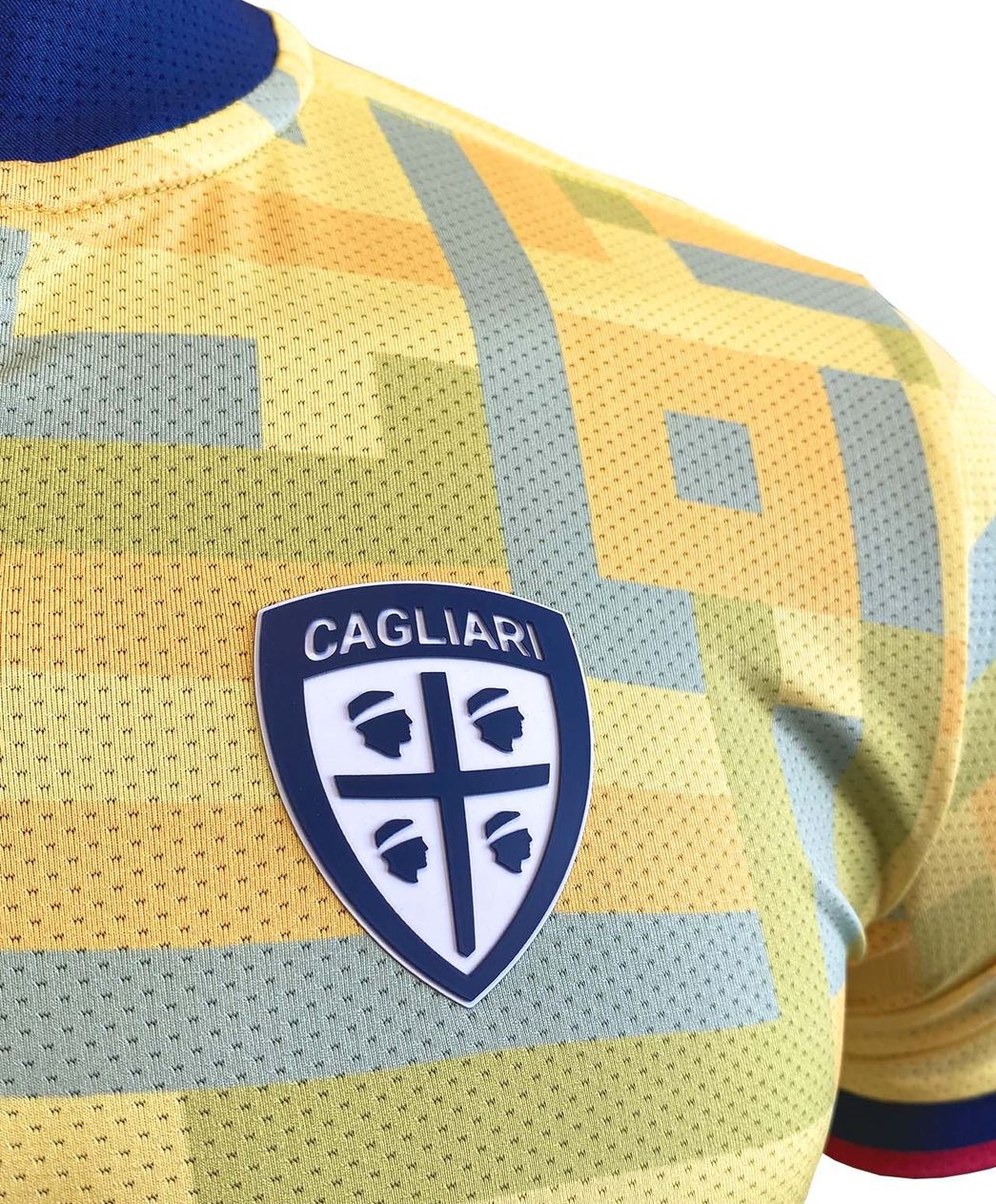 Cagliari Calcio 2022-23 Third Kit