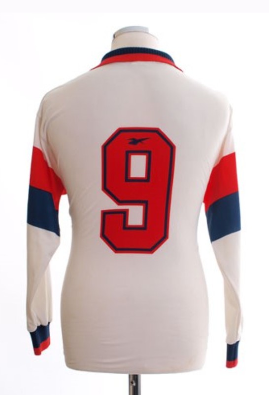 Cagliari Calcio 1996-97 Away Kit