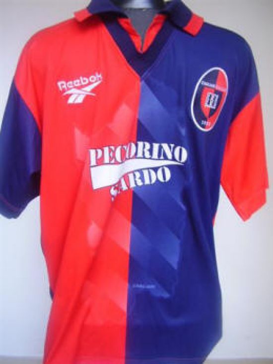 Cagliari Calcio 1997-98 Home Kit