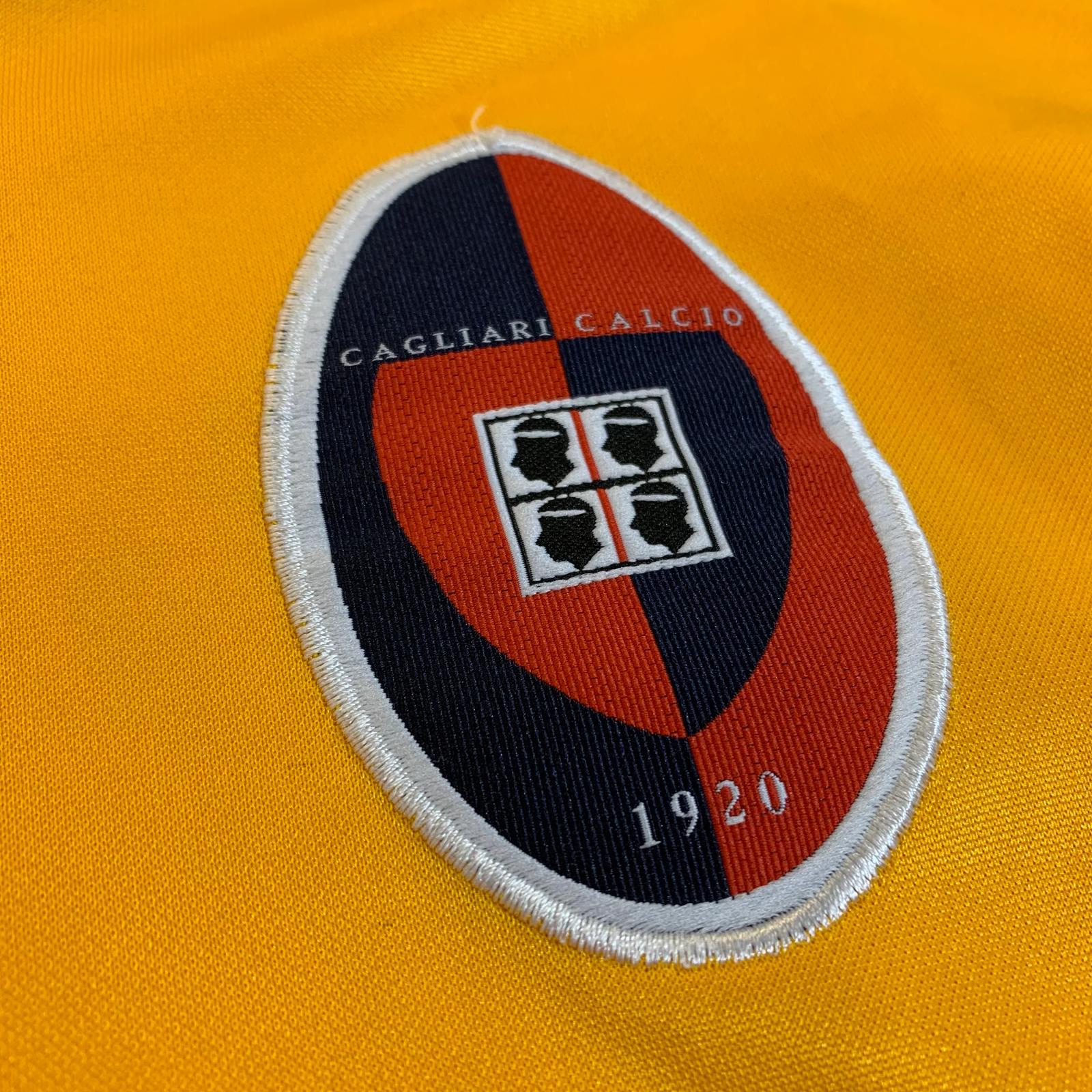 Cagliari Calcio 2001-02 Third Kit