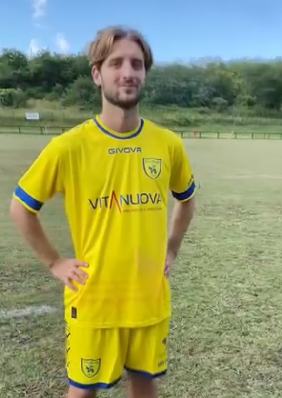 Chievo Verona 2024-25 Home Kit