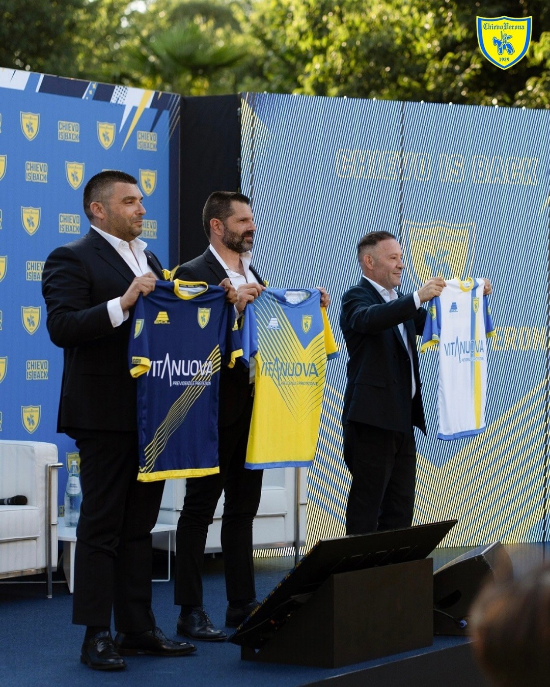 Chievo Verona 2025-26 Third Kit