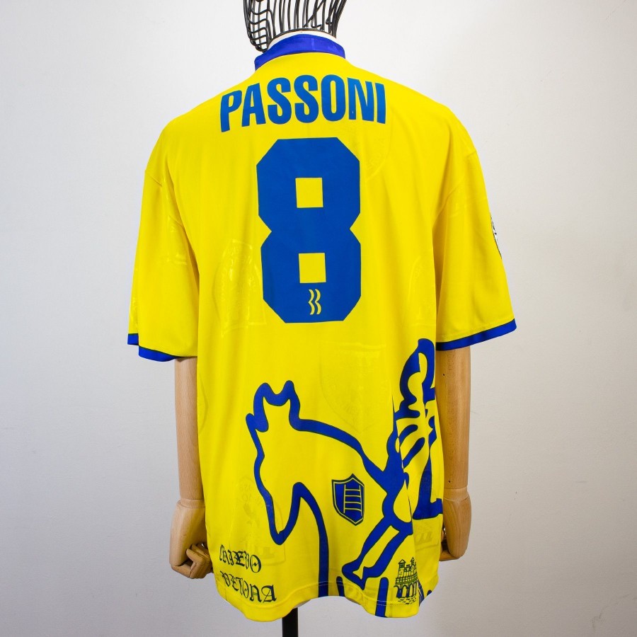 Chievo Verona 1997-98 Home Kit