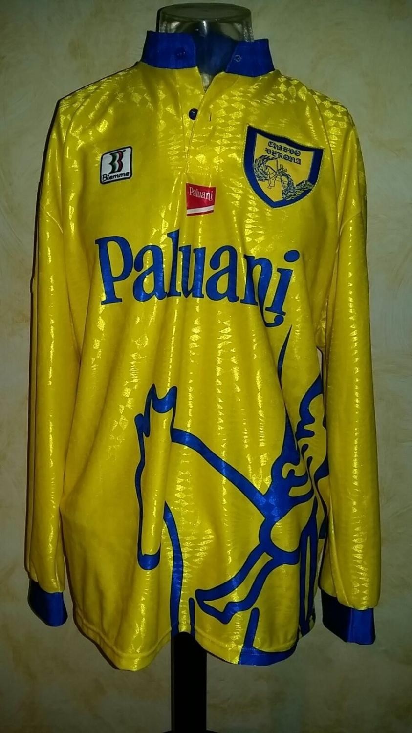 Chievo Verona 1998-99 Home Kit
