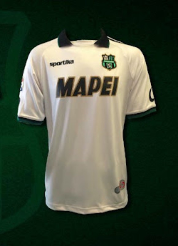 Sassuolo 2014-15 Away Kit