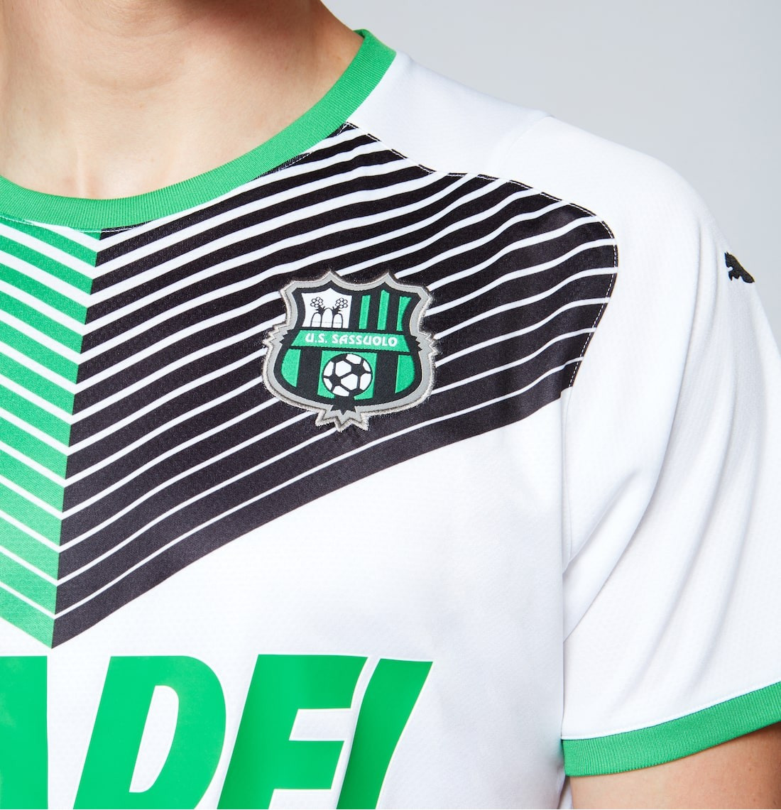 Sassuolo 2021-22 Away Kit