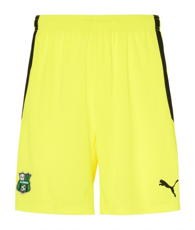 Sassuolo 2022-23 GK Home Kit