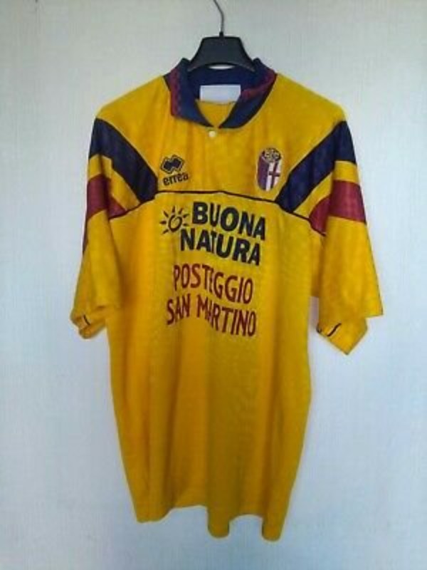 Bologna FC 1993-94 Third Kit