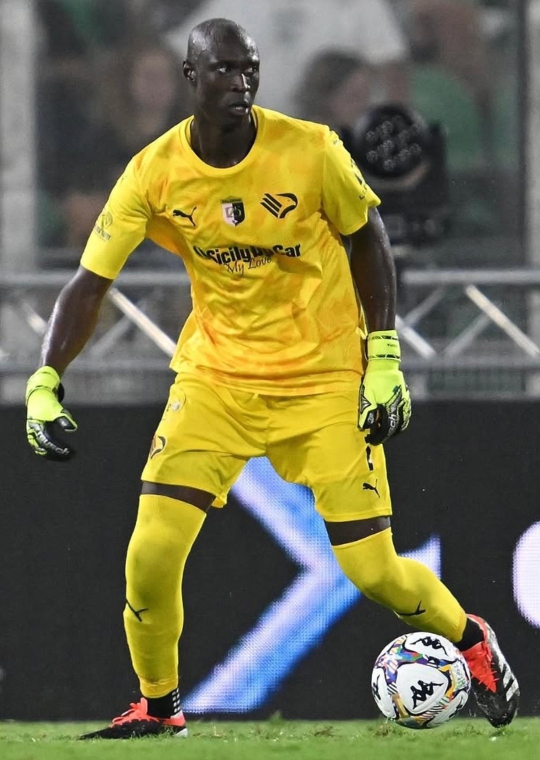 Palermo FC 2025-26 GK 2 Kit